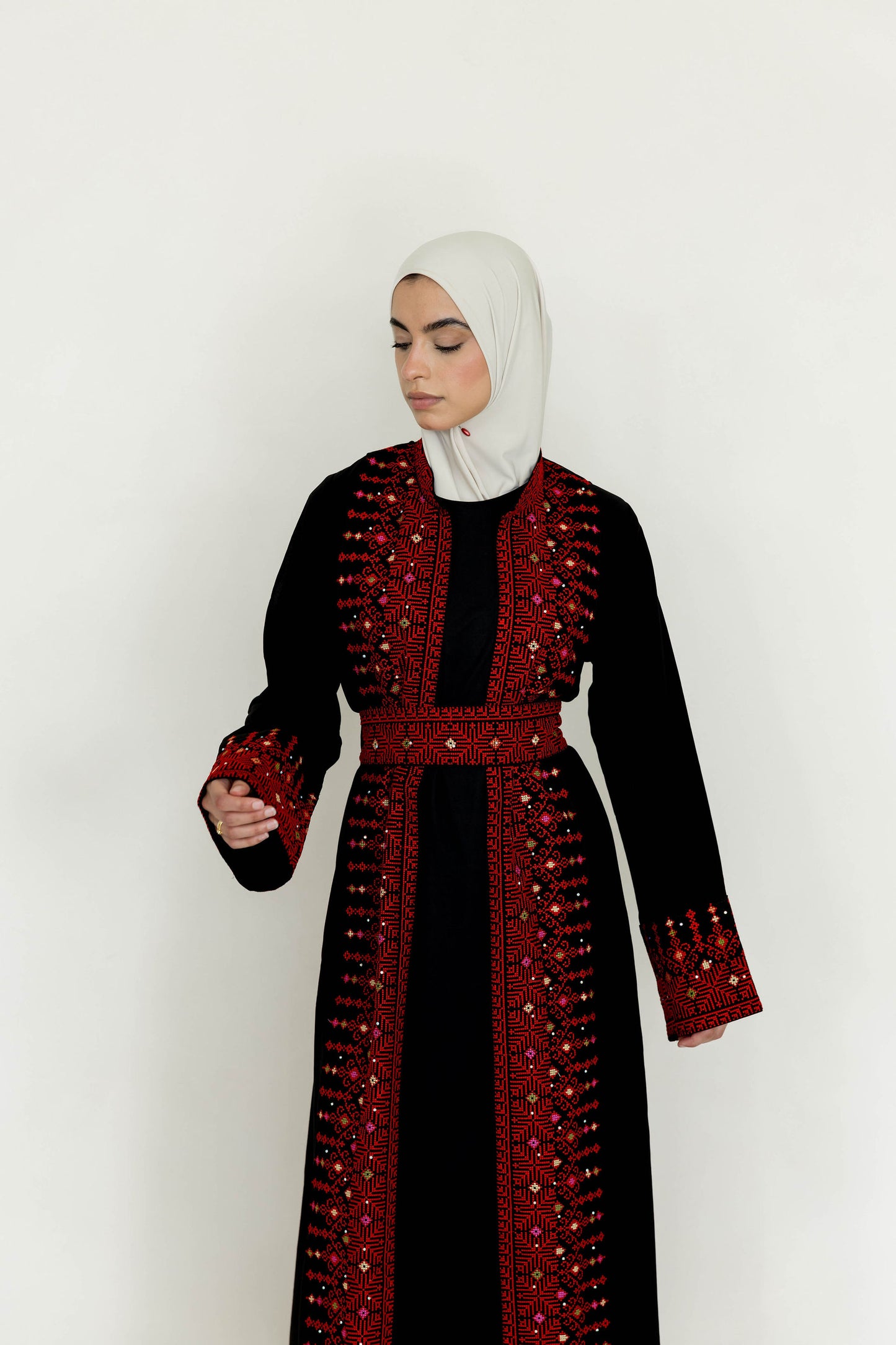 Abaya Red