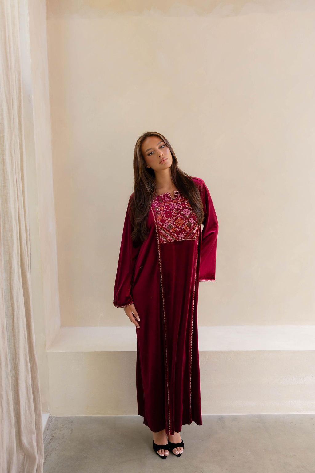 Essential velvet bordeaux